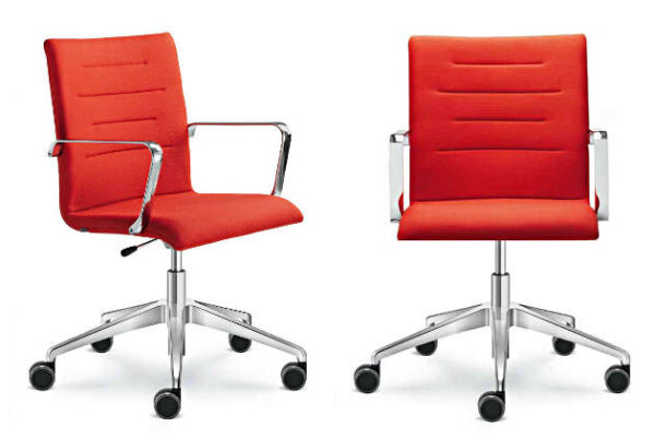 Konferenzdrehstuhl LDO mit Drehkreuz, fünf Ausleger und Rollen